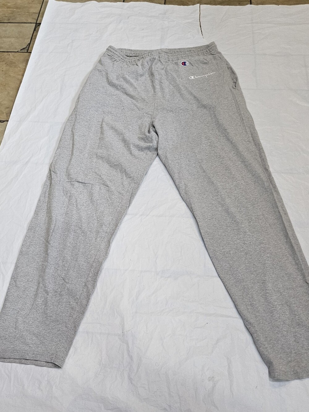 Champion Gray Men's Sweatpants with Embroidered Logo. Sz M
